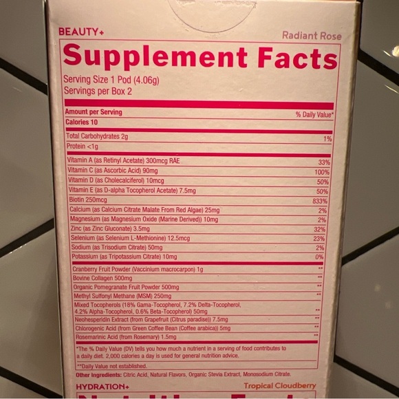 Vitapod x Paris Hilton Vitamin Drink Mix Starter‎ Pack 1 Bottle 6 Pods Wellness - Picture 10 of 15